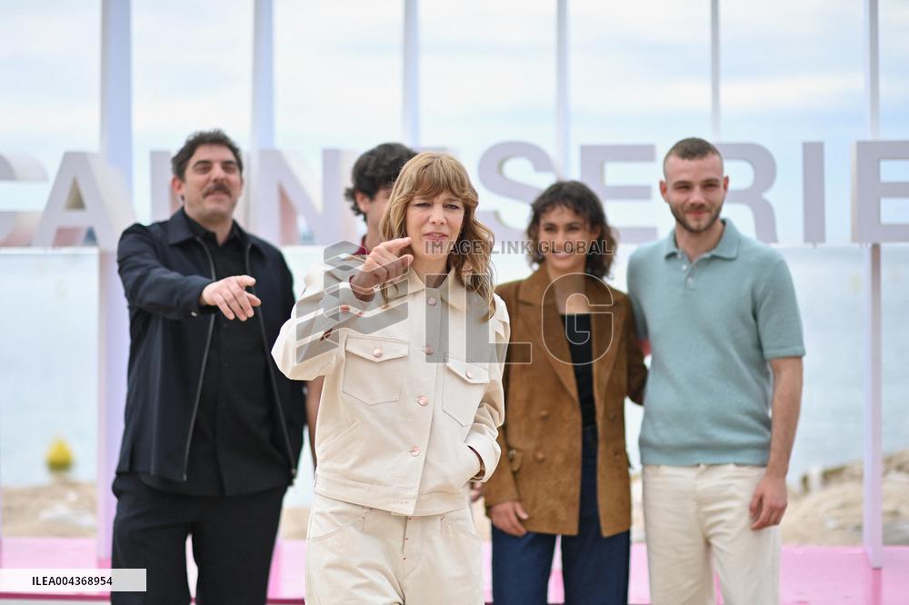 8th Canneseries - Malditos Photocall