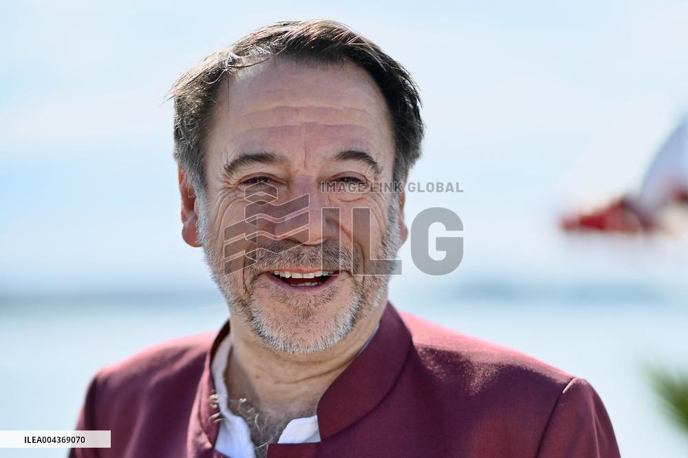 8th Canneseries - Rien Ne T Efface Photocall