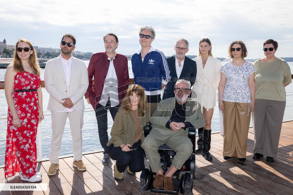 8th Canneseries - Rien Ne T Efface Photocall