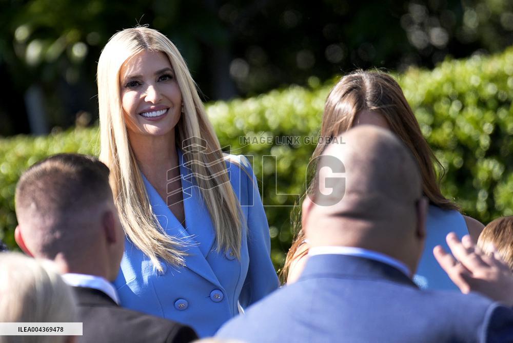 Donald Trump welcomes Philadelphia Eagles - Washington
