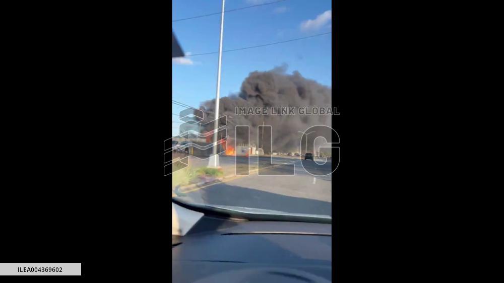 US: 2 Injured as Fire at Porta-Potty Plant in Queens, NYC