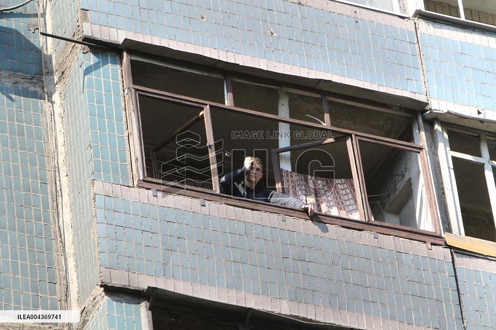 Russian drone hits apartment block in KamianskeRussian drone hits apartment block in Kamianske