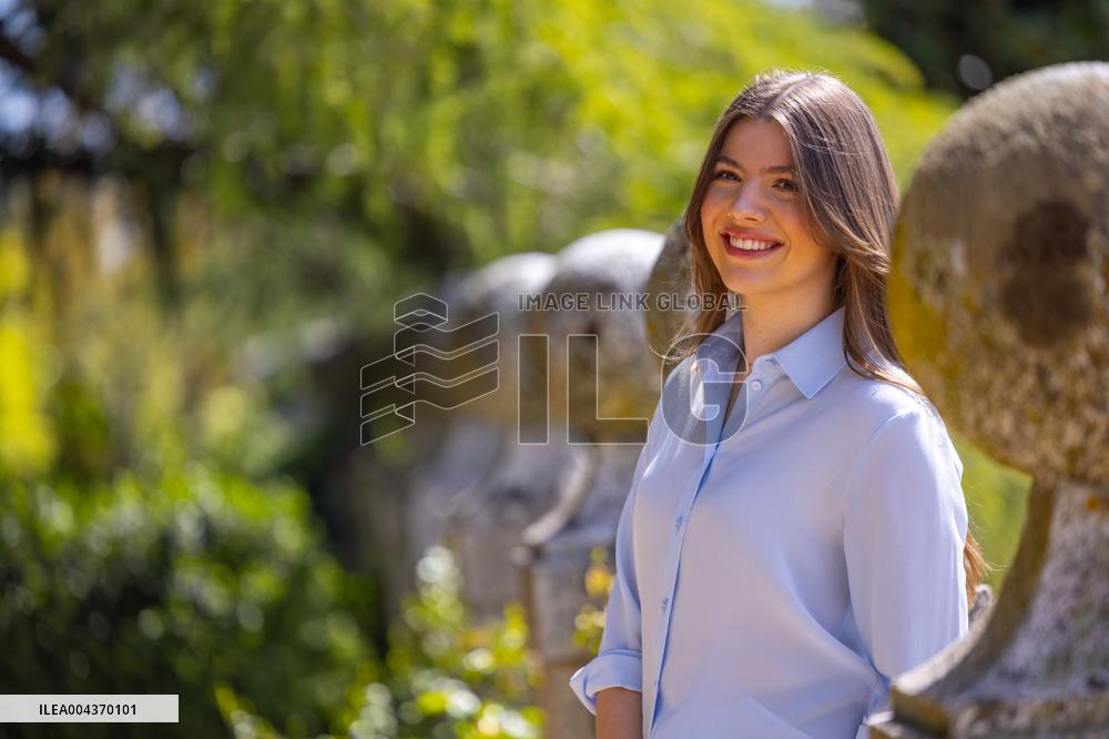 Princess Sofia 18th Birthday Official Pictures - Madrid