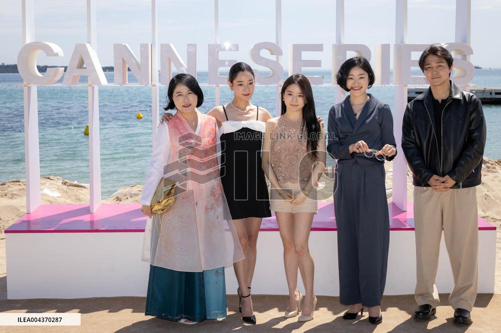 8th Canneseries - Fasting Love Photocall