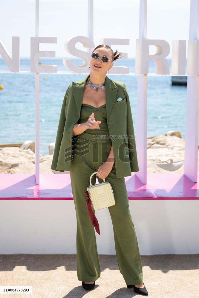 8th Canneseries - Holy Sh!t Photocall