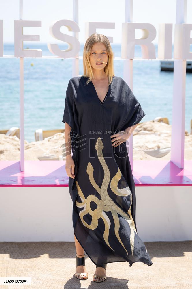8th Canneseries - Holy Sh!t Photocall