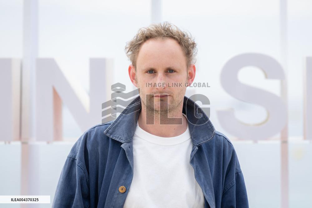 8th Canneseries - La Vraie Vie Photocall