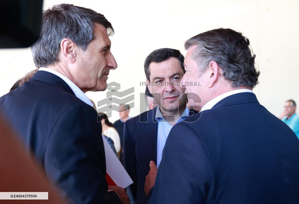 Juanma Moreno Leads Meeting on Andalusian Emergency Blackout - Spain