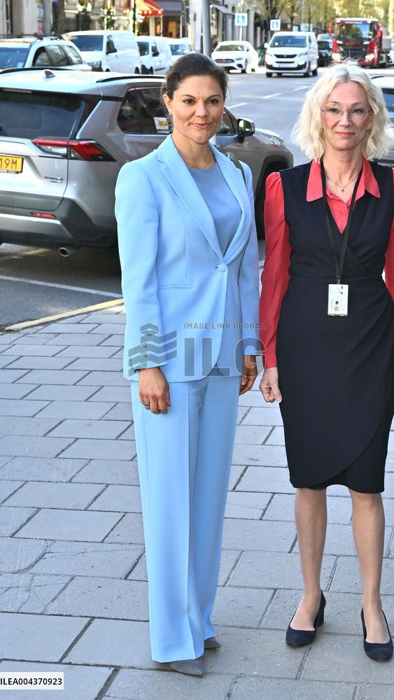 CROWN PRINCESS VICTORIA, PRINCE DANIEL NATIONAL DEBT