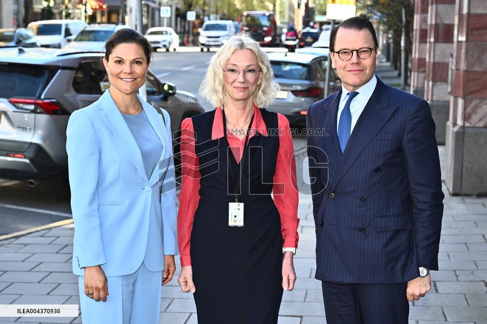 CROWN PRINCESS VICTORIA, PRINCE DANIEL NATIONAL DEBT