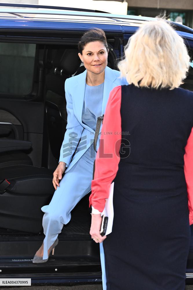 CROWN PRINCESS VICTORIA, PRINCE DANIEL NATIONAL DEBT