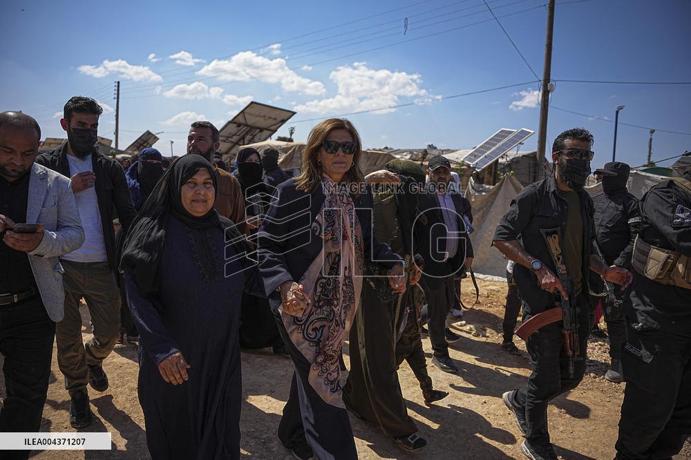 Minister Hind Kabawat Visits Parts of Northern Syria