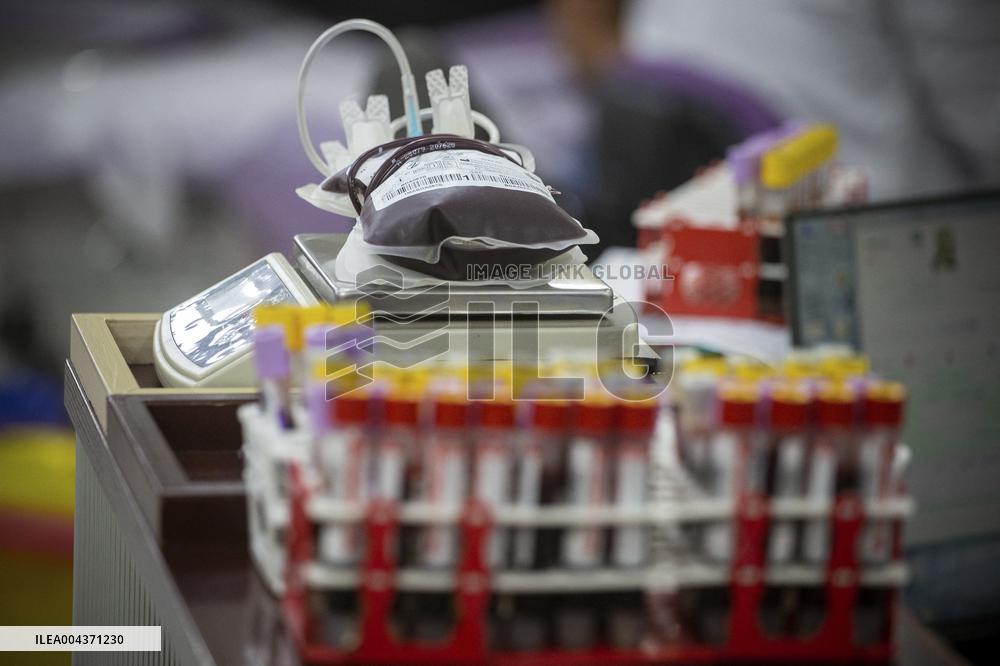 Blood Transfusions for Bandar Abbas Victims - Iran