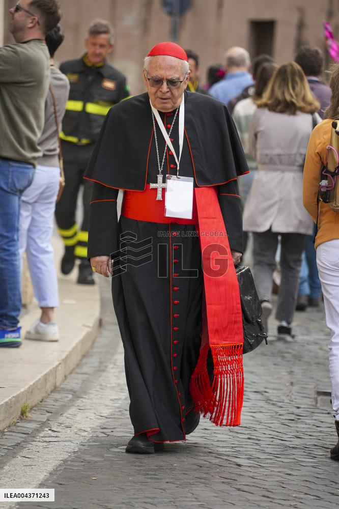 Delegation of Cardinals at Fifth General Congregation - Vatican