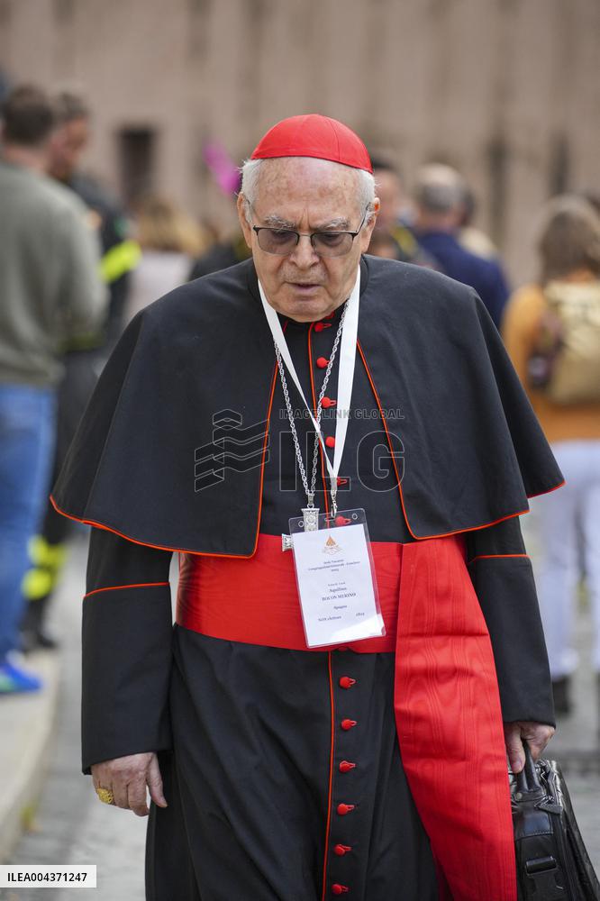 Delegation of Cardinals at Fifth General Congregation - Vatican
