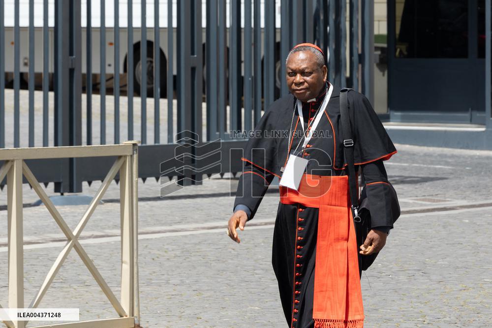 Delegation of Cardinals at Fifth General Congregation - Vatican