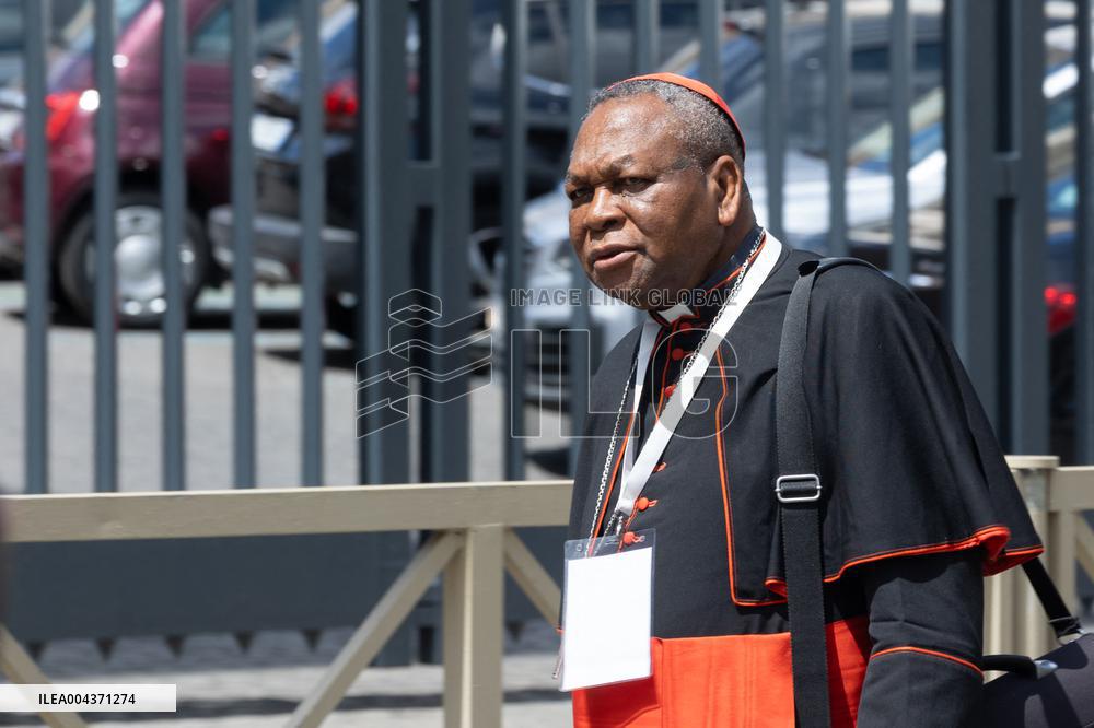 Delegation of Cardinals at Fifth General Congregation - Vatican