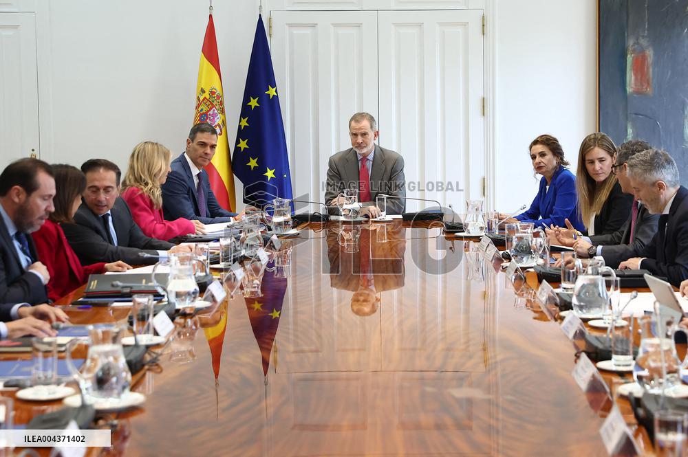 King Felipe presides over the meeting of the National Security Council - Madrid