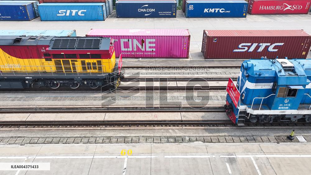 Nanchang - Xiamen Port Bi Directional Train