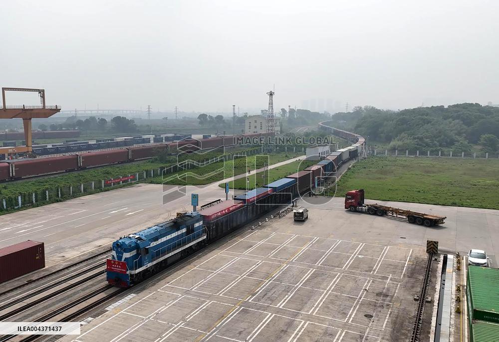 Nanchang - Xiamen Port Bi Directional Train