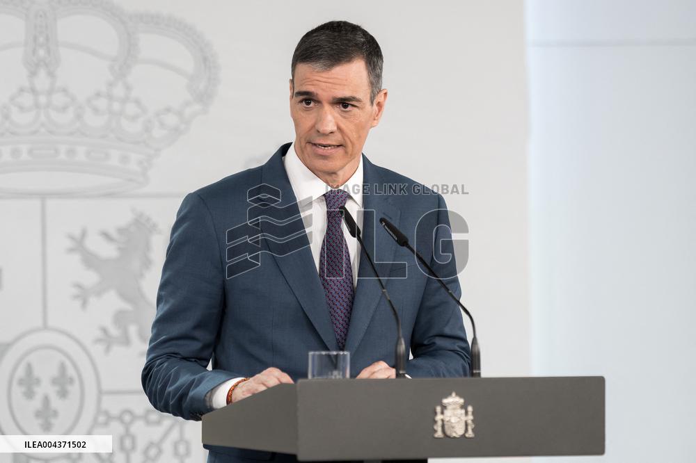 Sanchez Addresses Media on Iberian Blackout Response - Madrid