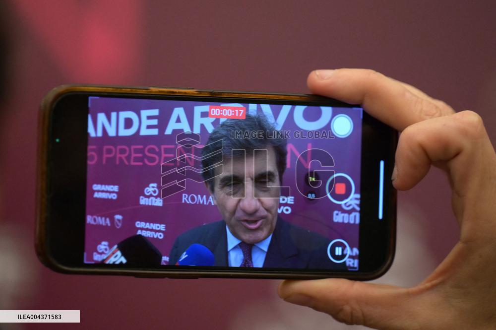 CICLISMO - Giro d'Italia - Presentation Final Stage Arrival in Rome Giro d'Italia