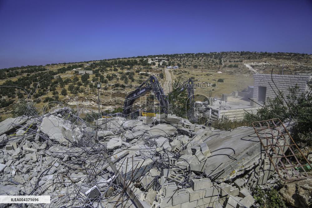 Israeli Occupying Forces Demolish Palestinian Homes - Hebron