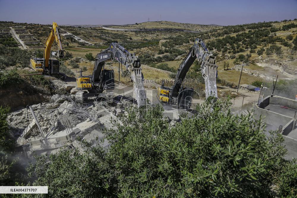 Israeli Occupying Forces Demolish Palestinian Homes - Hebron