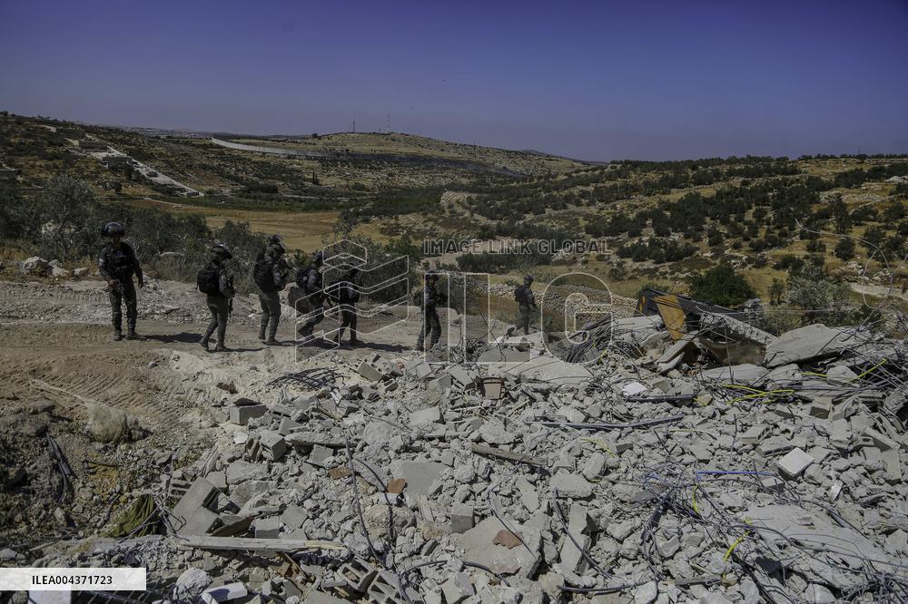 Israeli Occupying Forces Demolish Palestinian Homes - Hebron