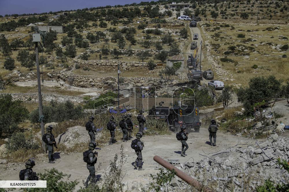 Israeli Occupying Forces Demolish Palestinian Homes - Hebron