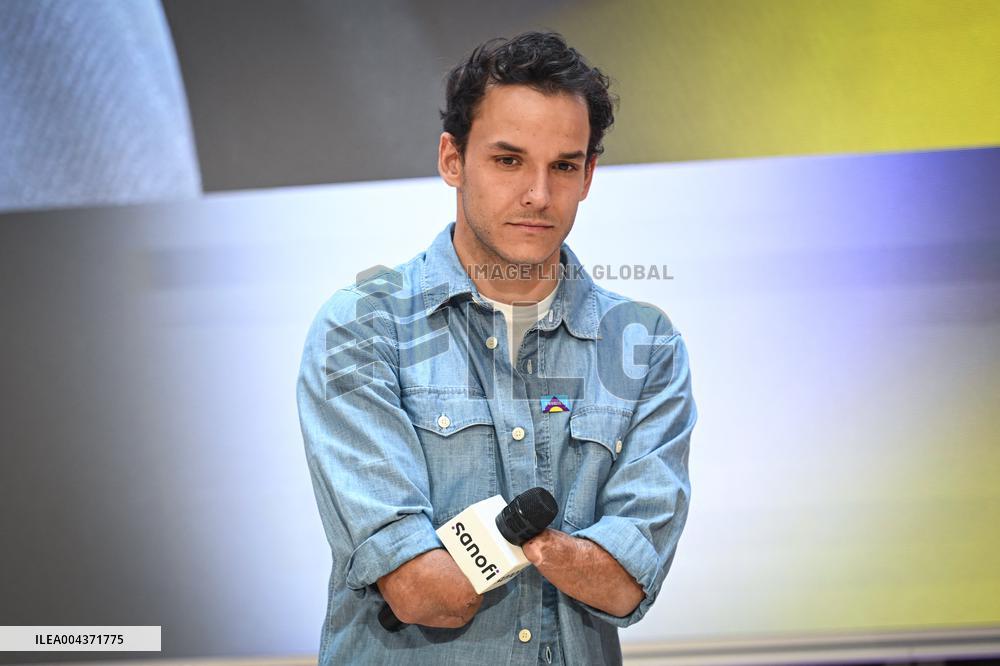 Reveal of Mc Laren Racing Car for The 24 Hours of Le Mans - Paris