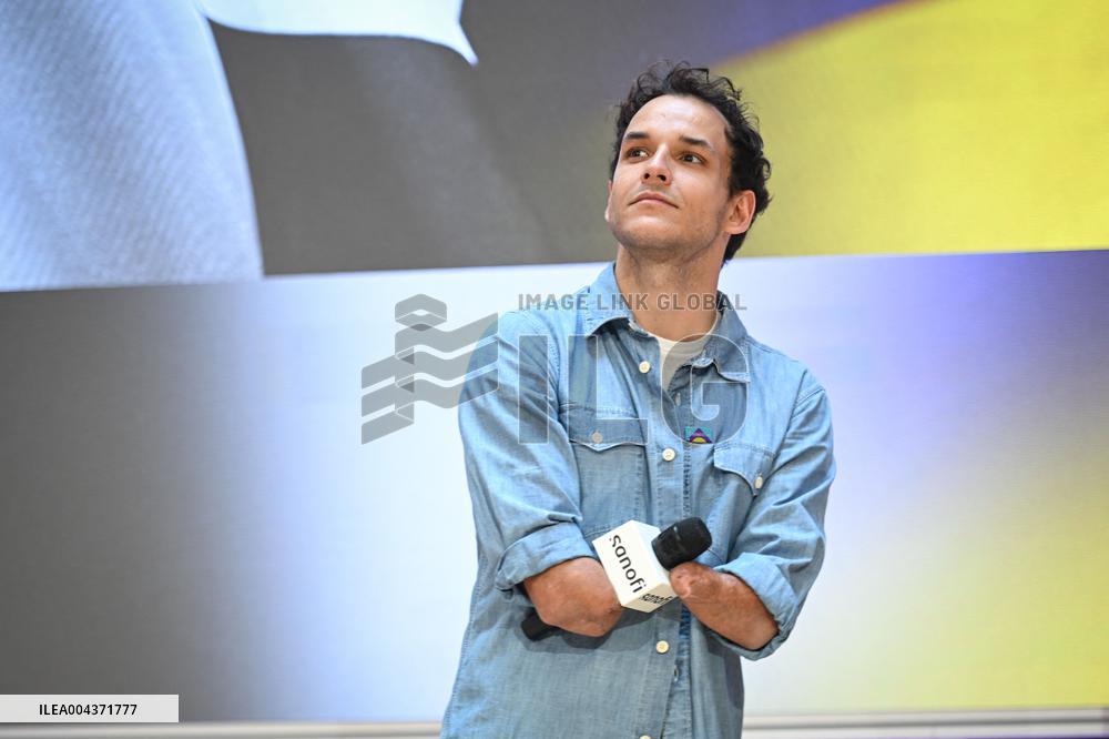 Reveal of Mc Laren Racing Car for The 24 Hours of Le Mans - Paris