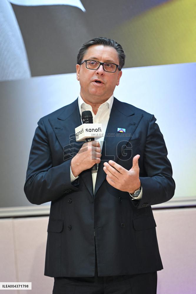 Reveal of Mc Laren Racing Car for The 24 Hours of Le Mans - Paris