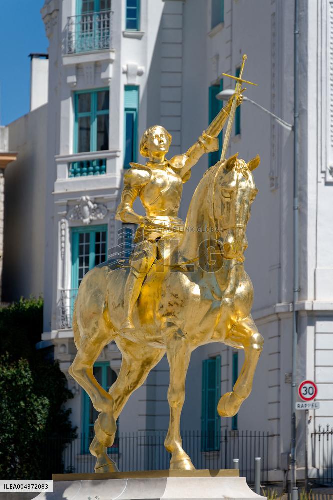 Jeanne d Arc statue in front of the Sainte Jeanne d Arc church - Nice