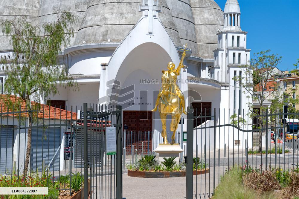 Jeanne d Arc statue in front of the Sainte Jeanne d Arc church - Nice