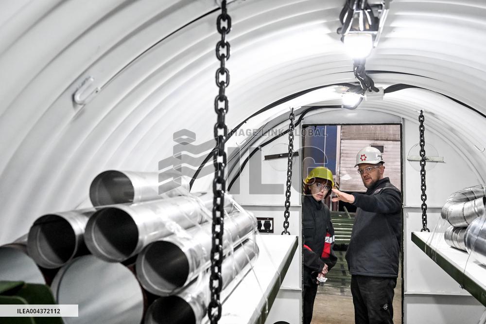 Production of structures for underground hospital