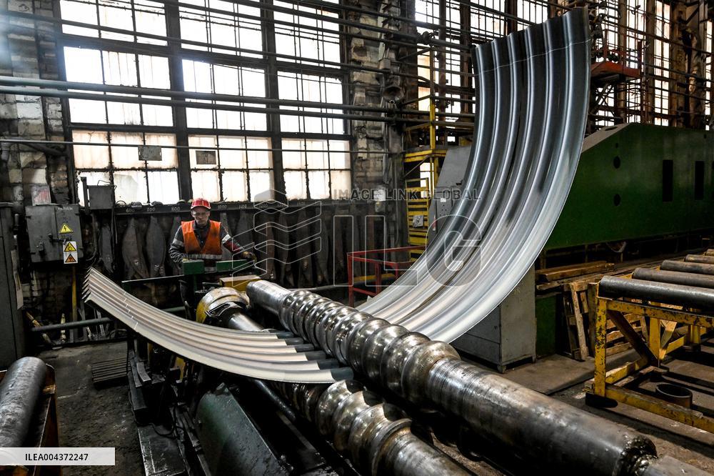 Production of structures for underground hospital