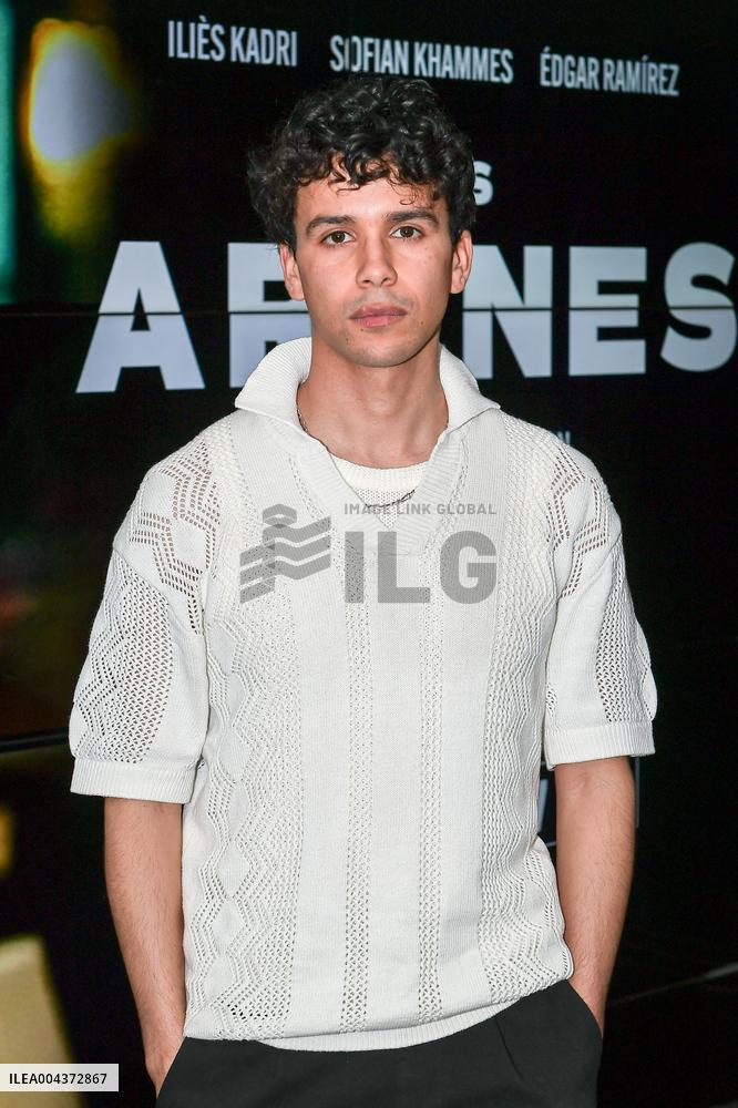 Preview of the film Les Arenes in Paris FA