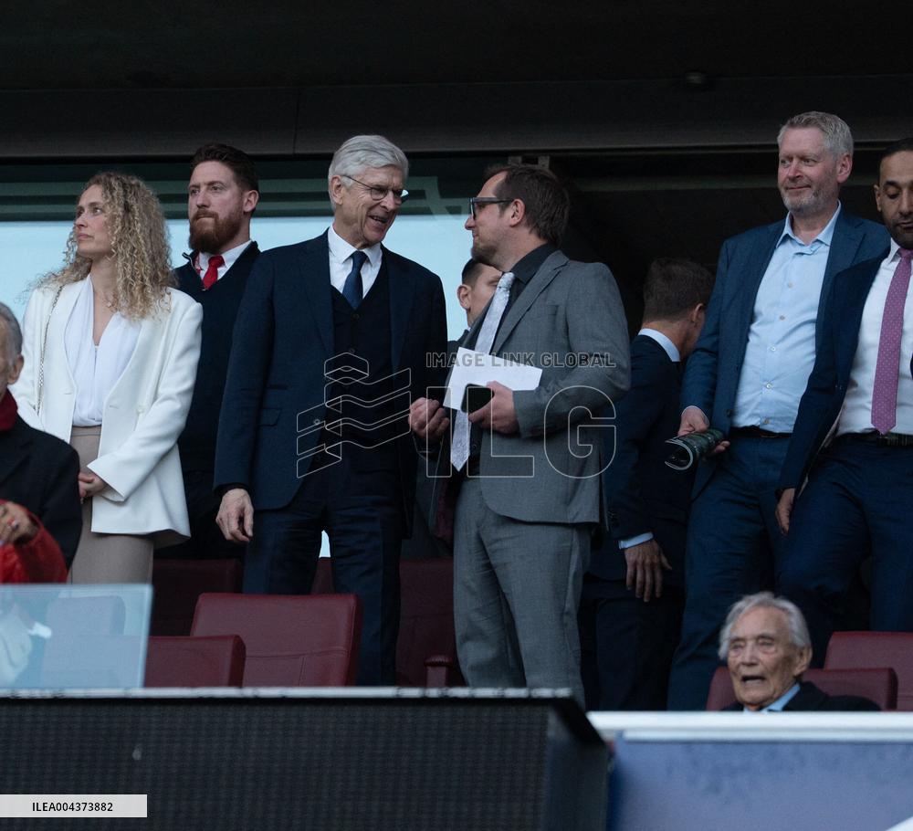 Stands at UEFA Champions League - Arsenal v Paris Saint-Germain