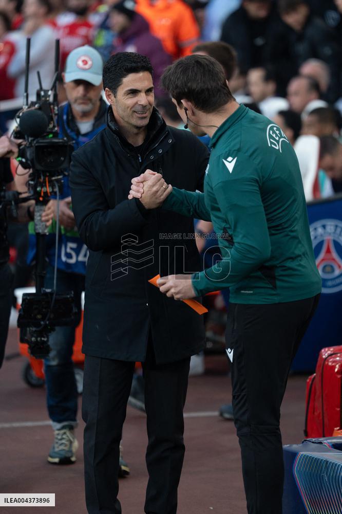 UEFA Champions League - Arsenal v Paris Saint-Germain