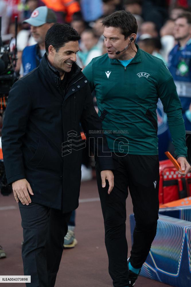 UEFA Champions League - Arsenal v Paris Saint-Germain