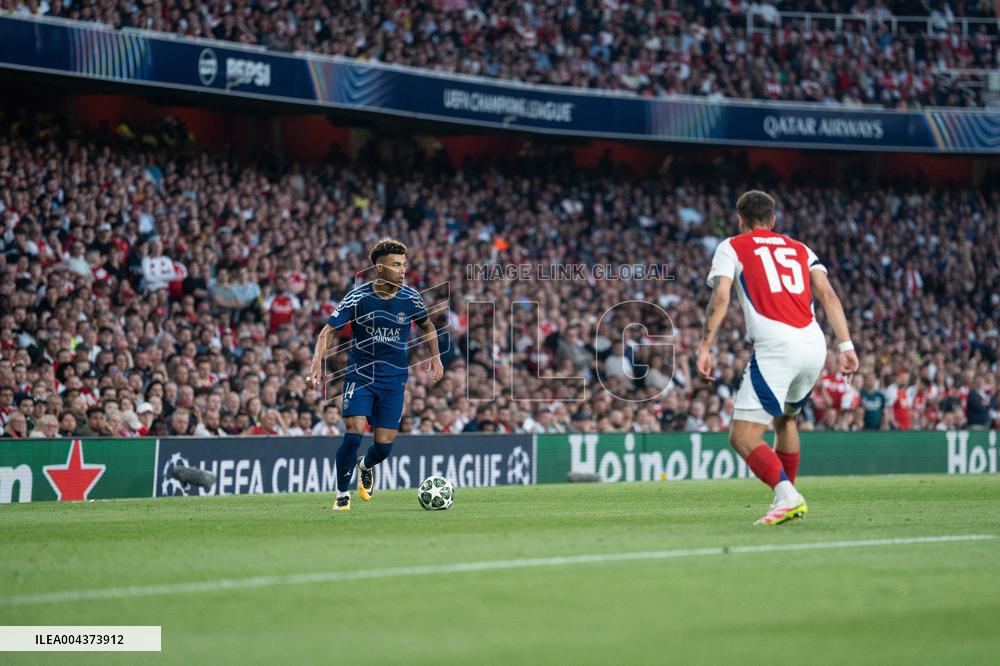 UEFA Champions League - Arsenal v Paris Saint-Germain