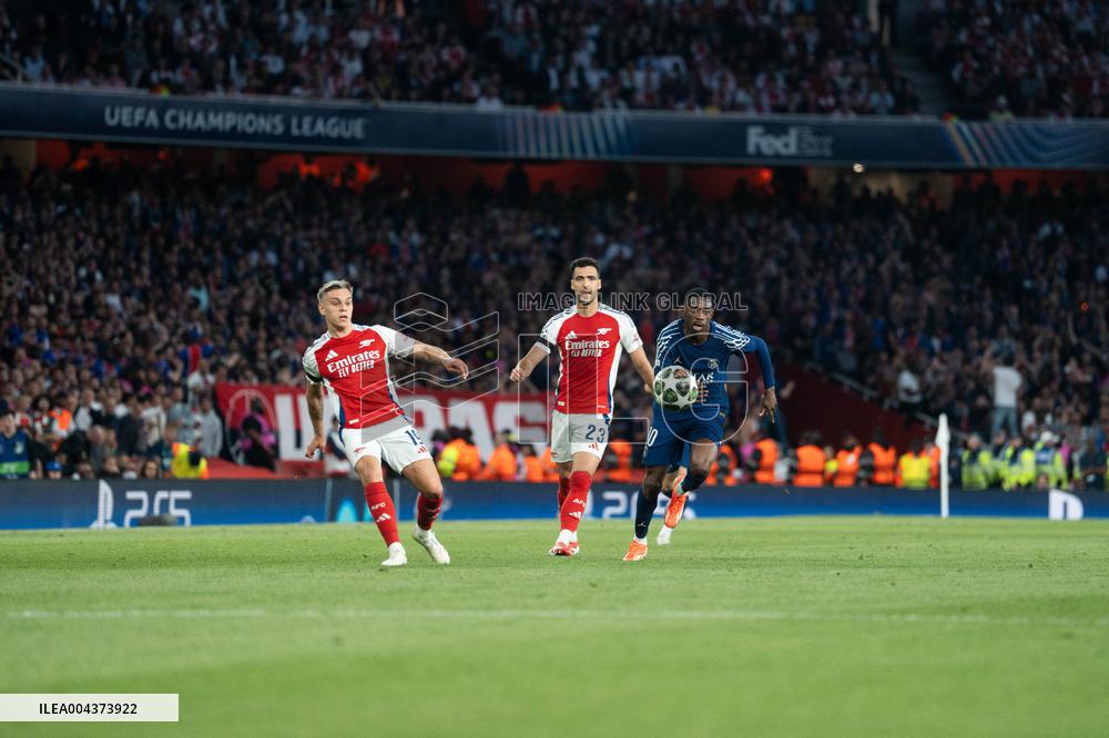 UEFA Champions League - Arsenal v Paris Saint-Germain