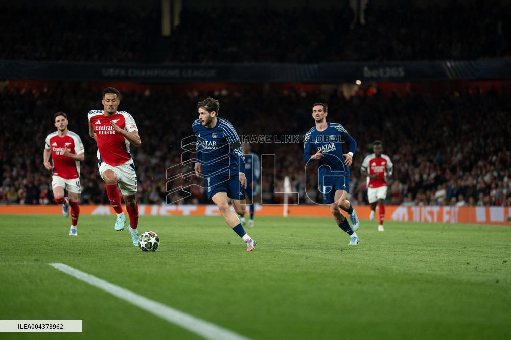UEFA Champions League - Arsenal v Paris Saint-Germain