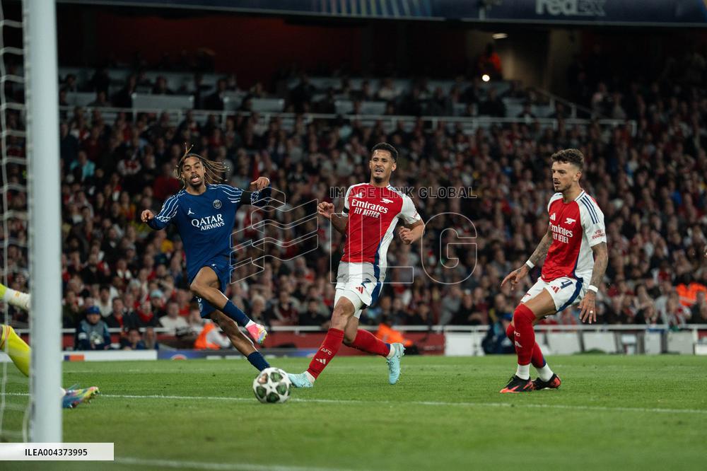 UEFA Champions League - Arsenal v Paris Saint-Germain