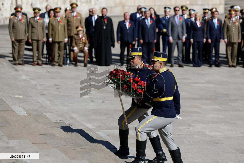 Romania Honors War Veterans in Bucharest