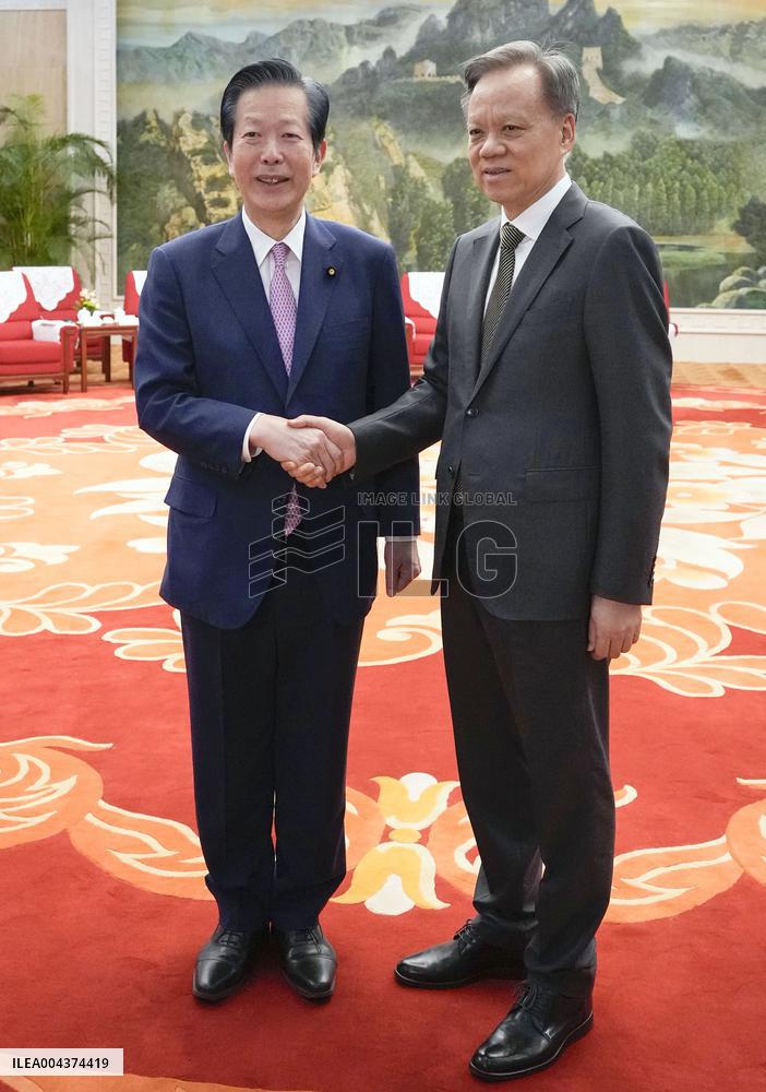 Ex-Komeito party leader in China