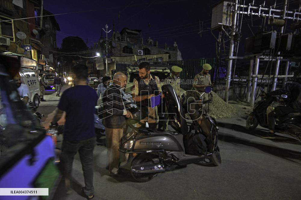 Tensions Escalate Between India and Pakistan - Srinagar