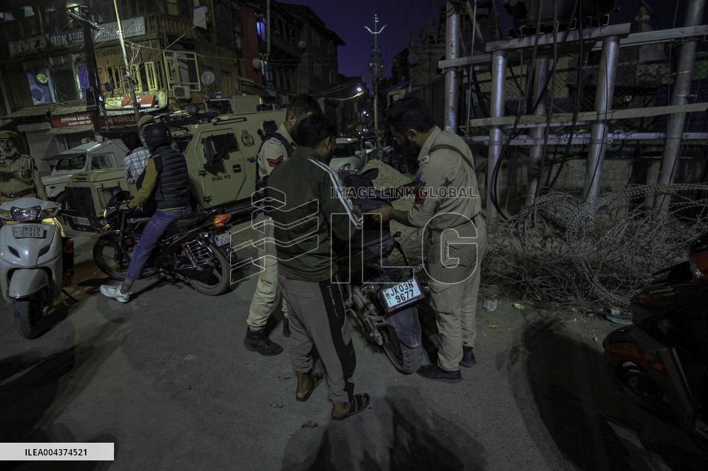 Tensions Escalate Between India and Pakistan - Srinagar