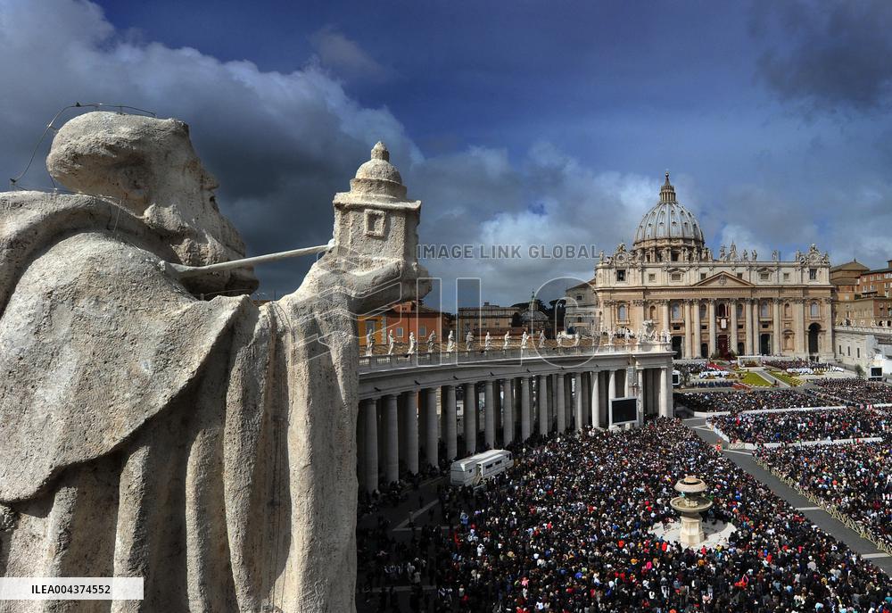 Behind The Scenes Of The Vatican